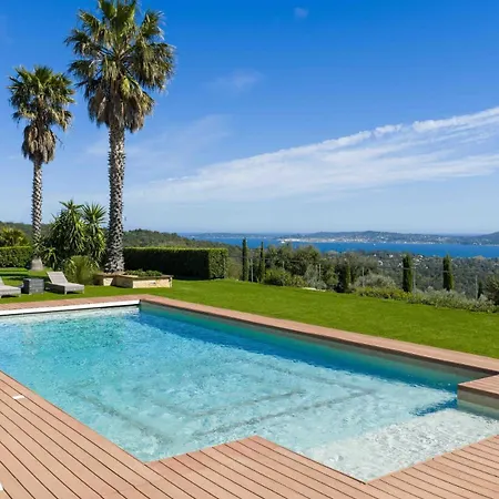Azura 5 Bedroom In A Private * גרימו